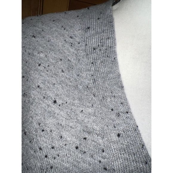 Loft Grey Speckled V Neck Tunic — Medium - Picture 9 of 13